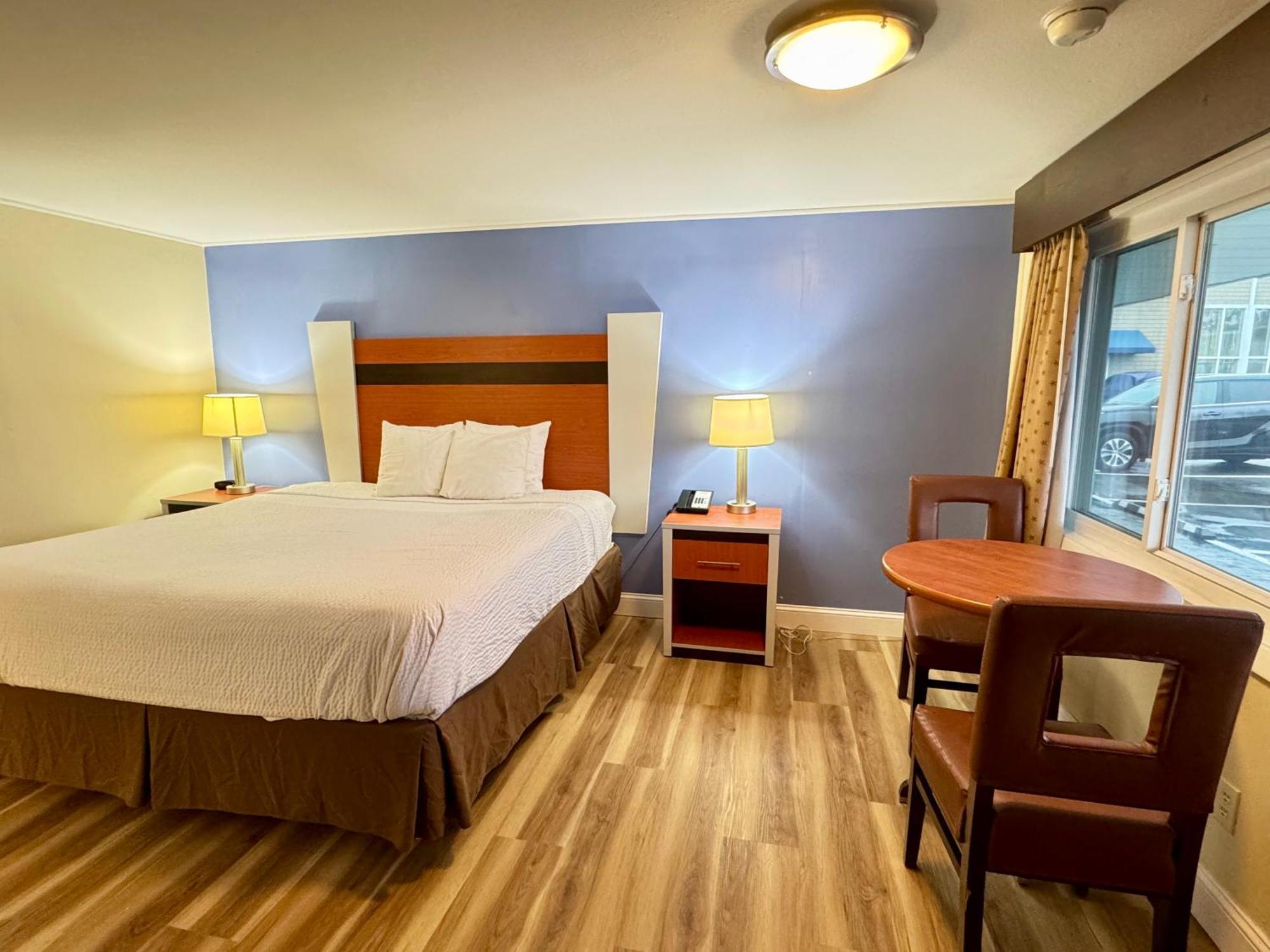 Days Inn By Wyndham - Cape Cod West Yarmouth Eksteriør bilde
