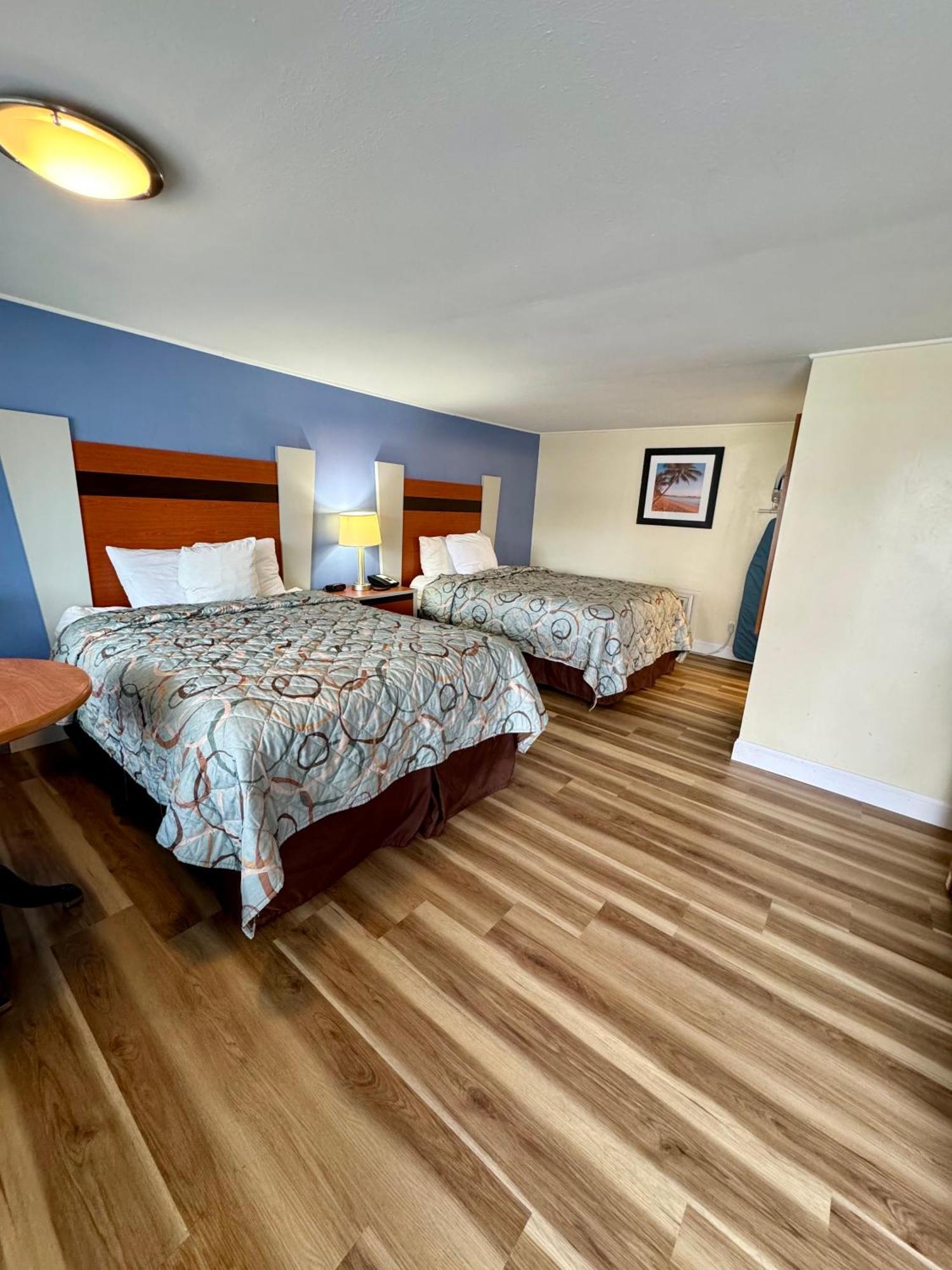 Days Inn By Wyndham - Cape Cod West Yarmouth Eksteriør bilde